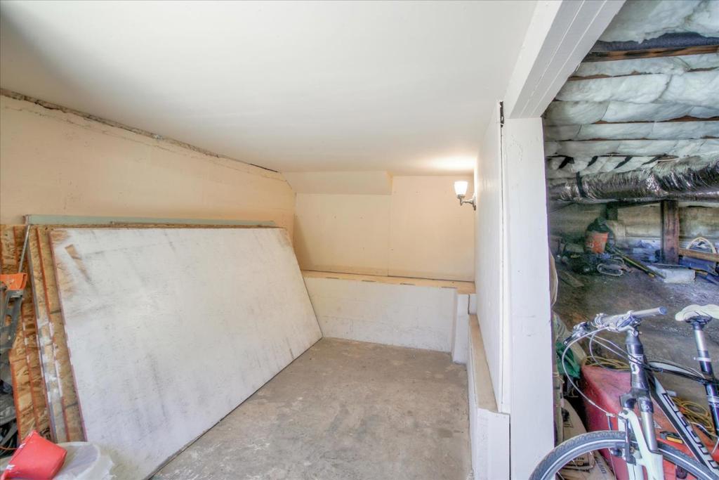 110 Navone Street Property Photo 30