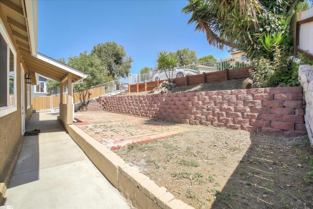 110 Navone Street Property Photo 37