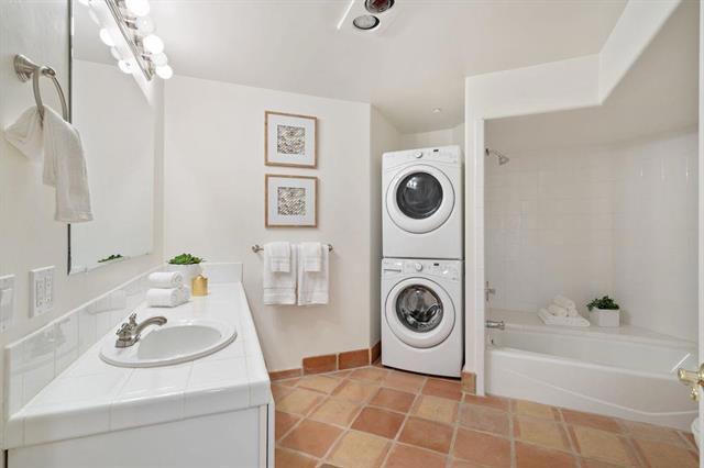 518 Almer 2 Property Photo 16