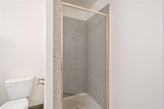 518 Almer 2 Property Photo 21