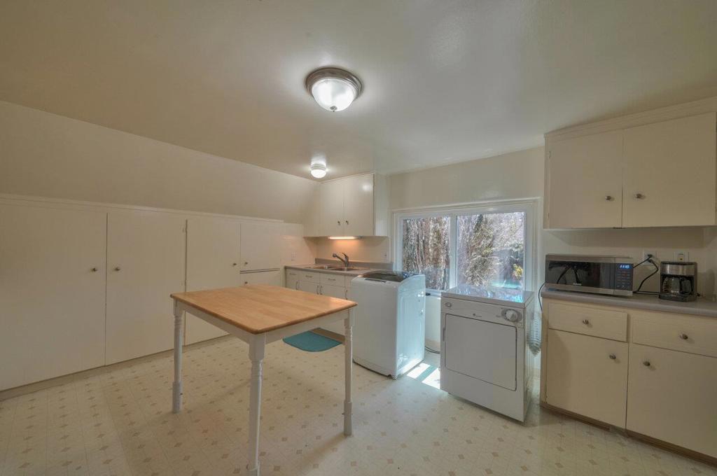 410 Pine Avenue Property Photo 36
