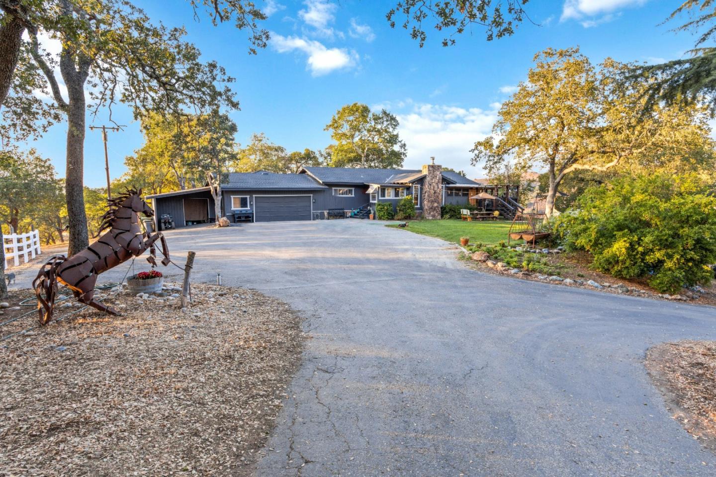 ML81868294 Property Photo 2