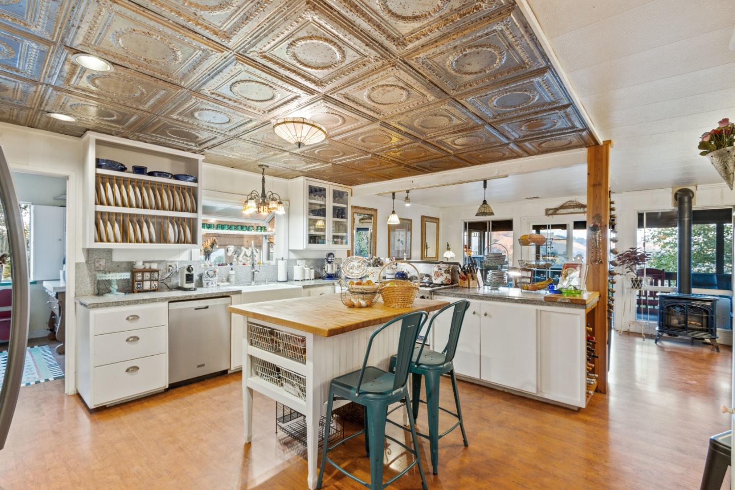 ML81868294 Property Photo 15