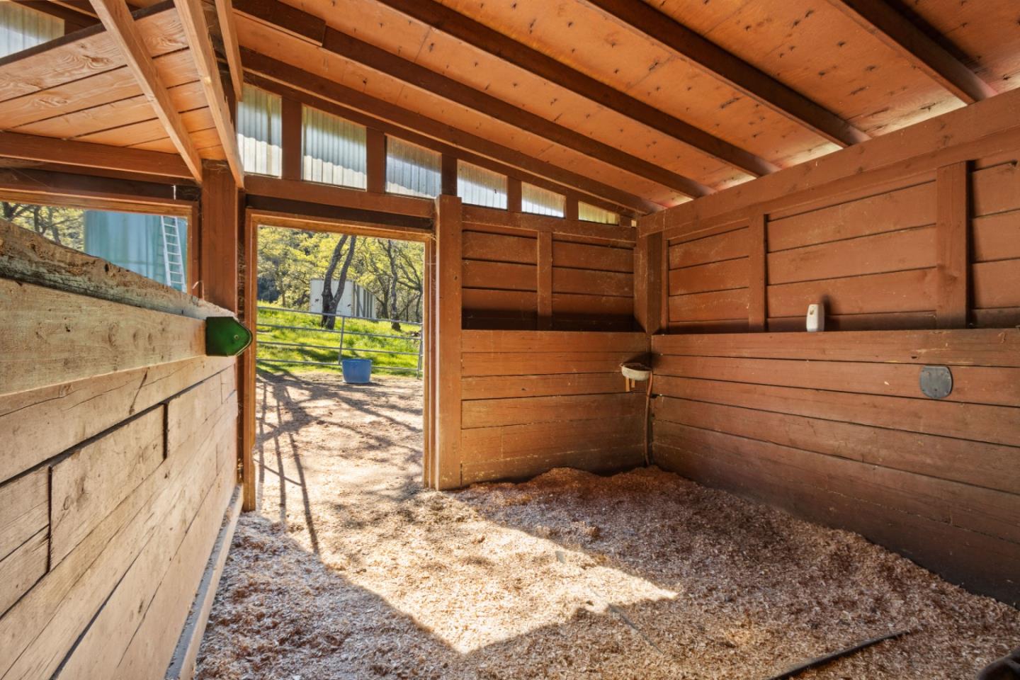 ML81868294 Property Photo 174