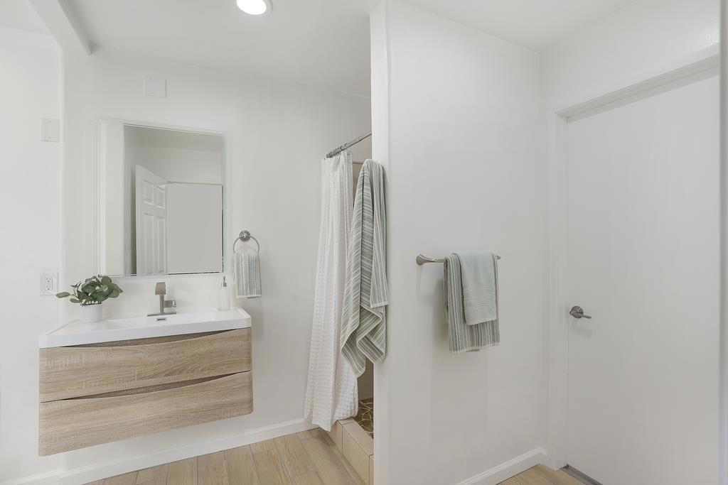 307 Elm Street Property Photo 12