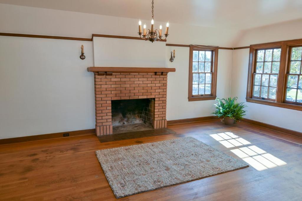 929935 Monterey Street Property Photo 27