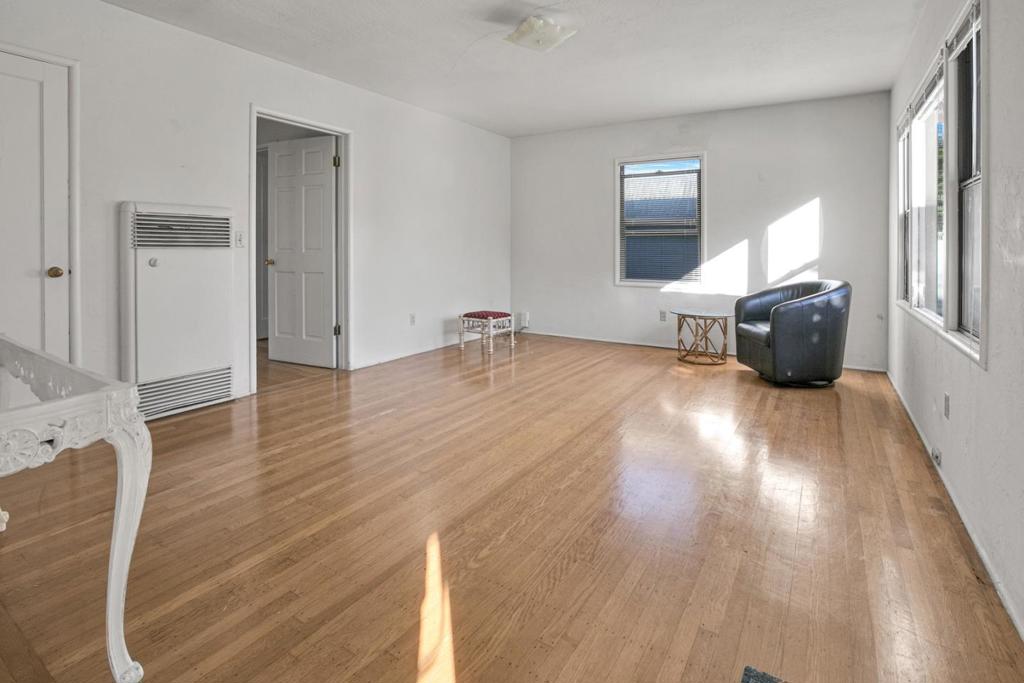 511 Laguna Street Property Photo 10