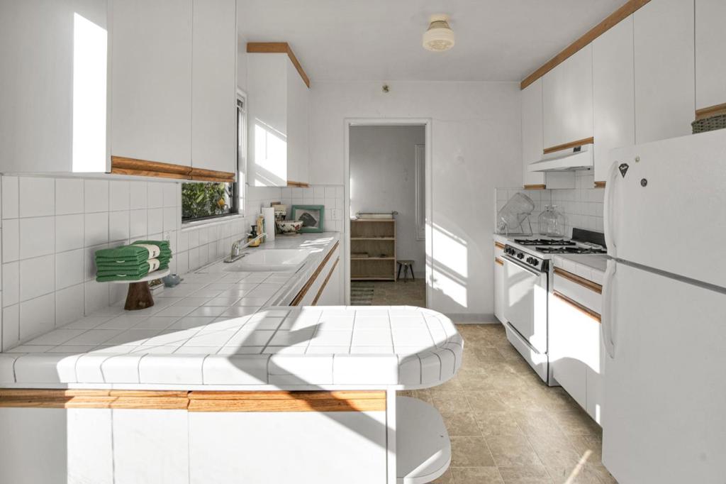 511 Laguna Street Property Photo 11