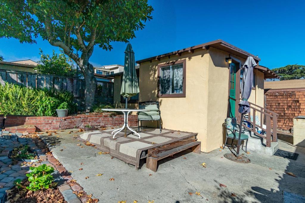 372 Monroe Street Property Photo 27