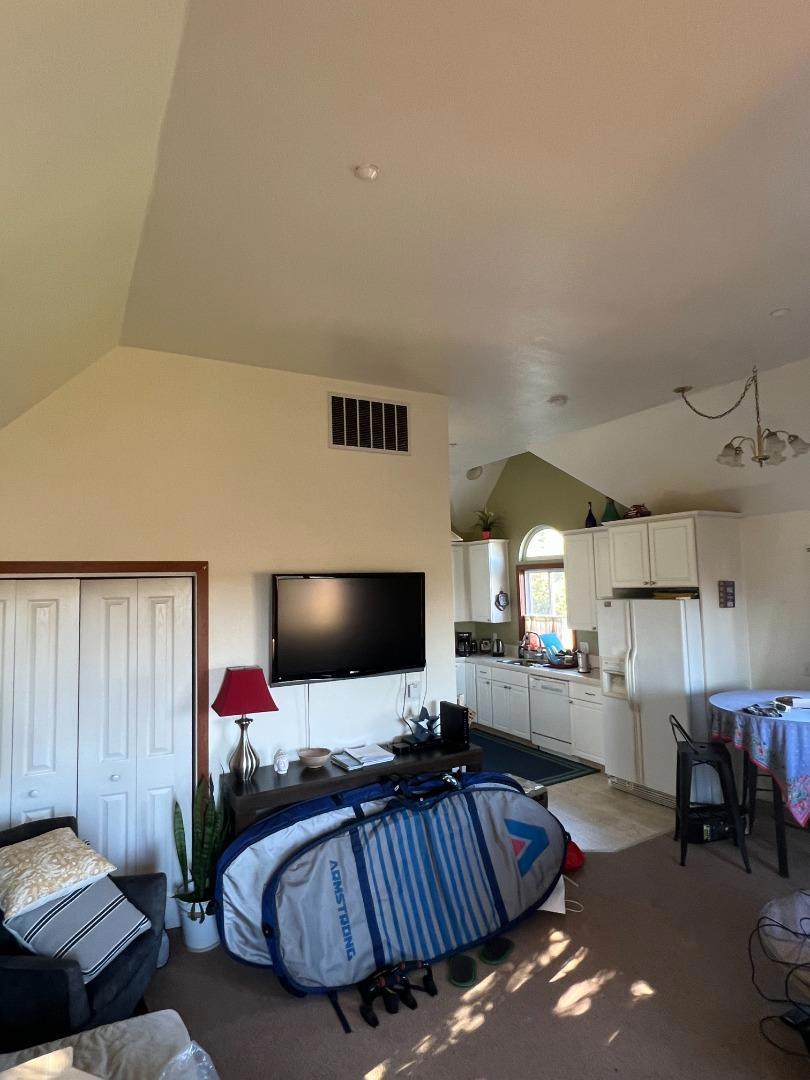 414 California Street Property Photo 13