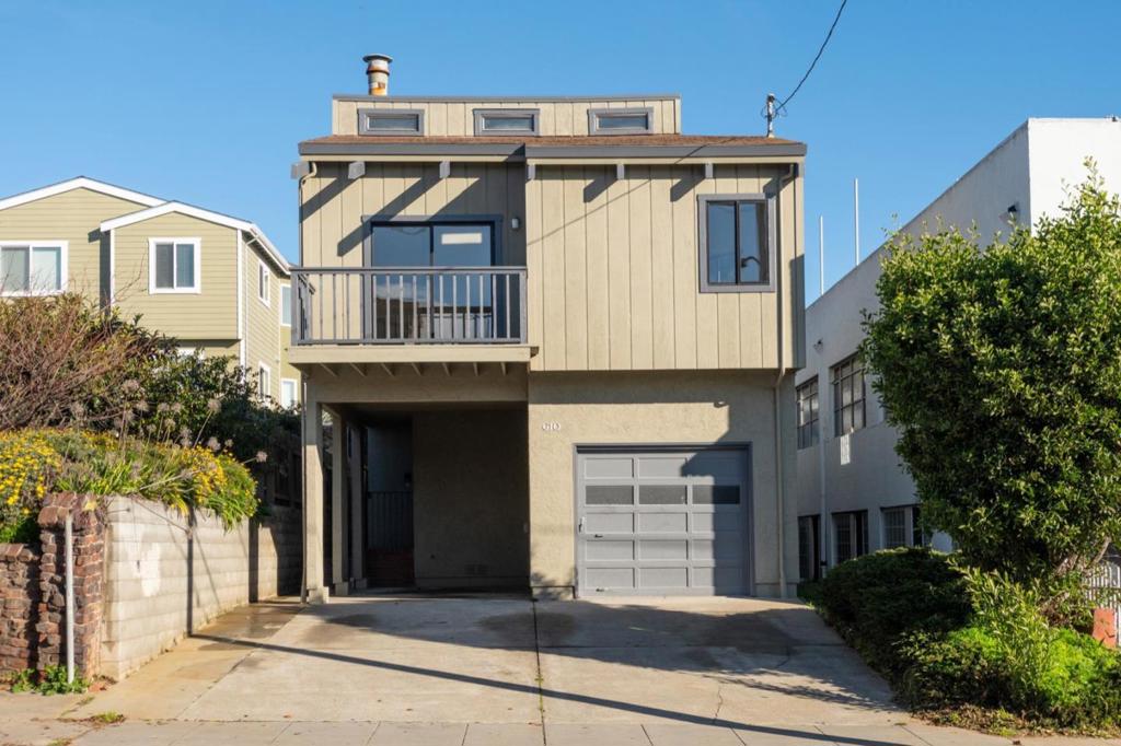610 Grand Avenue Property Photo 1