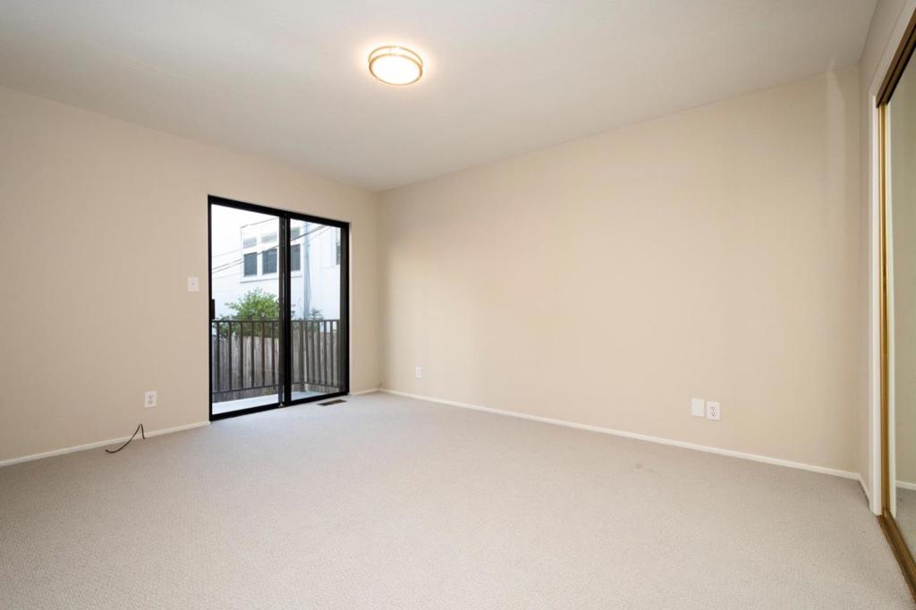 610 Grand Avenue Property Photo 10
