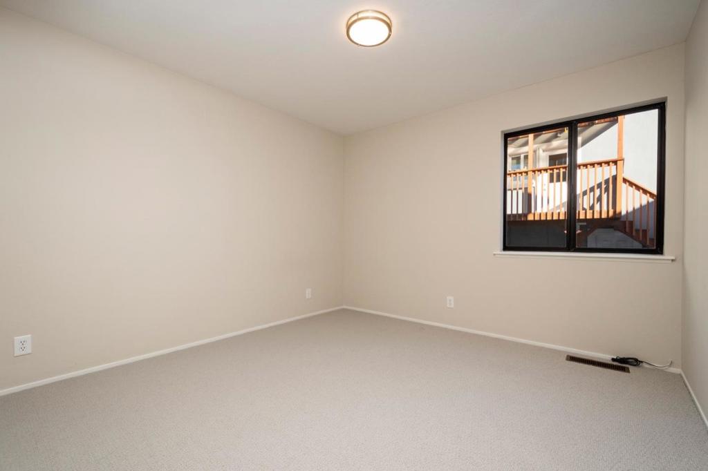 610 Grand Avenue Property Photo 11