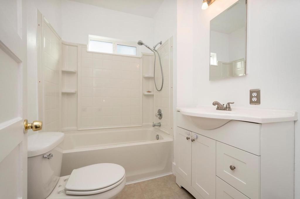 610 Grand Avenue Property Photo 29