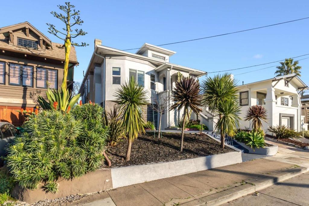 5416 Market Street Property Photo 4