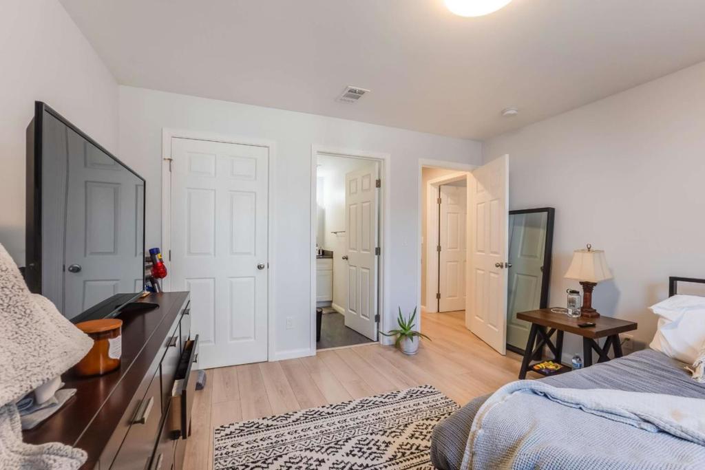 5416 Market Street Property Photo 38