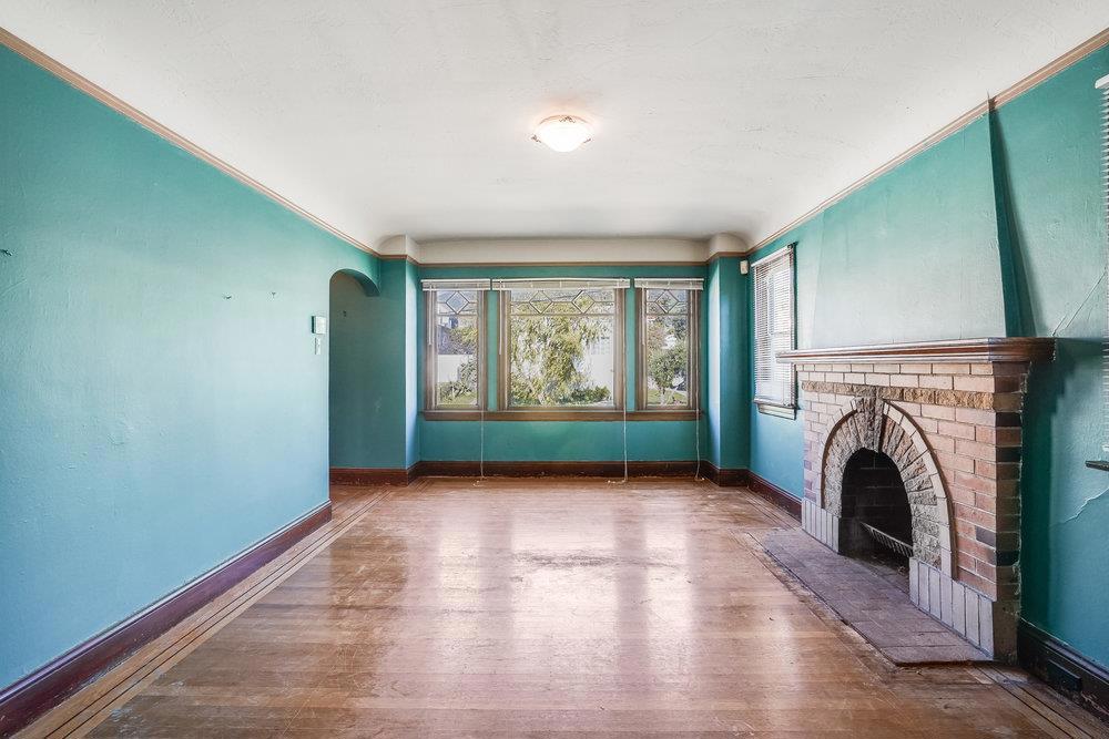 743 Baden Avenue Property Photo 6