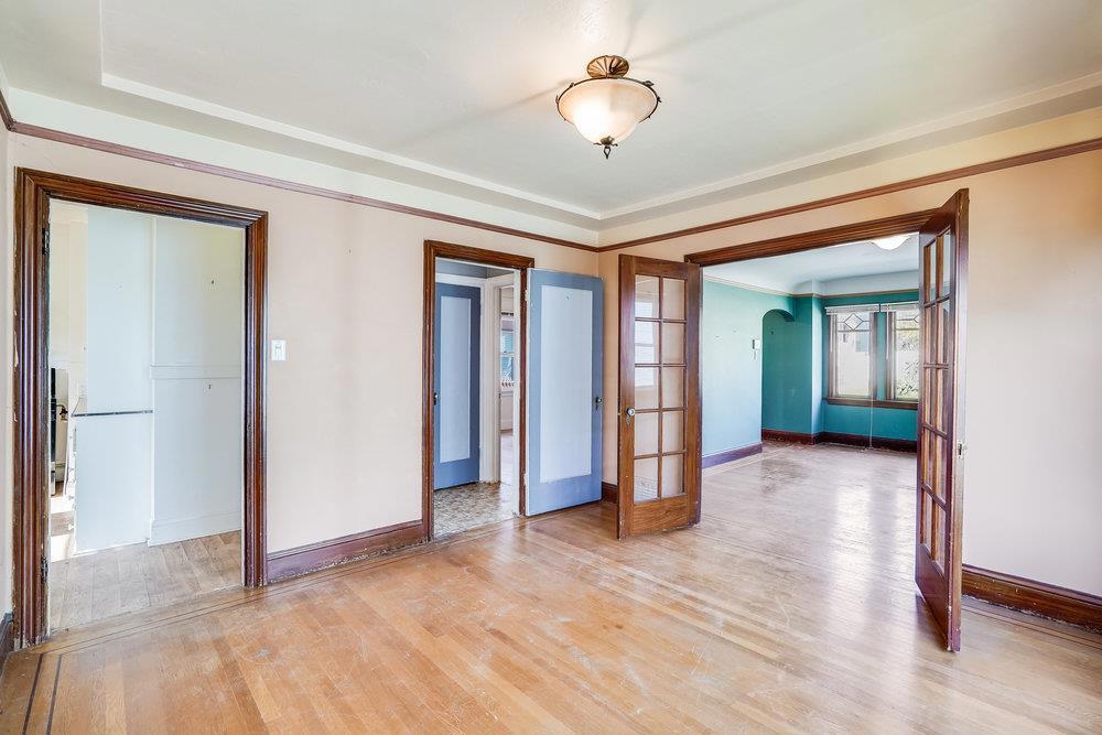 743 Baden Avenue Property Photo 10