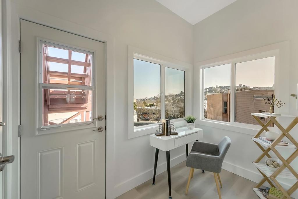 321 Castro Street Property Photo 26