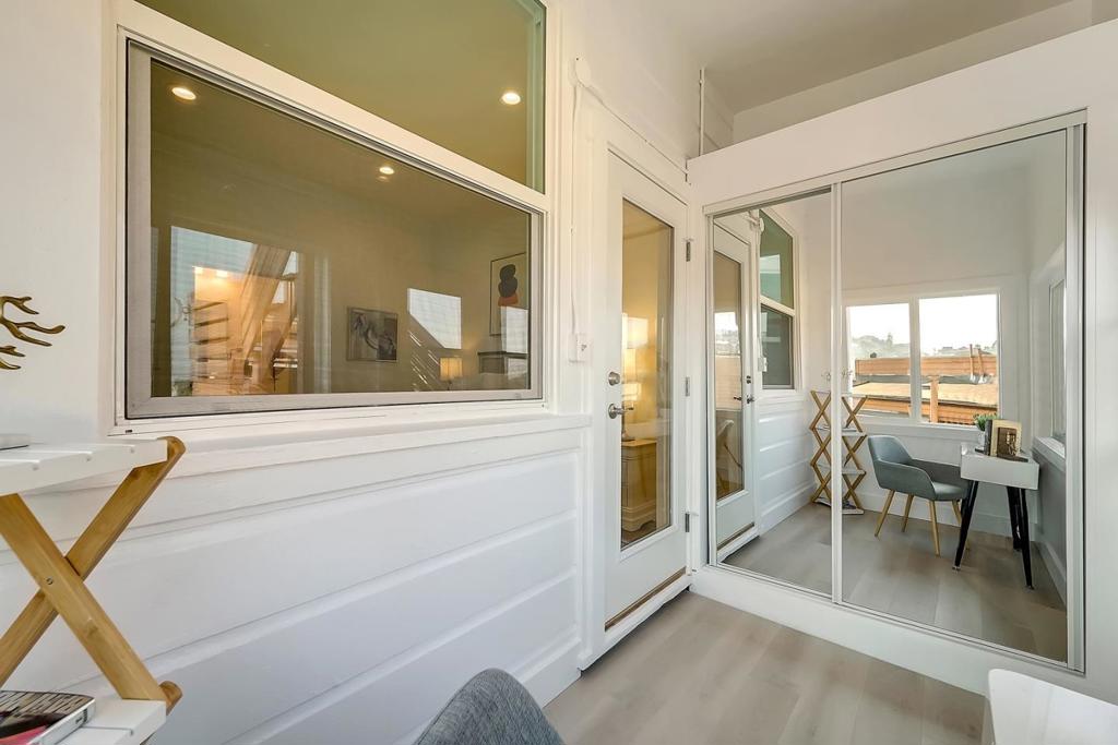 321 Castro Street Property Photo 27