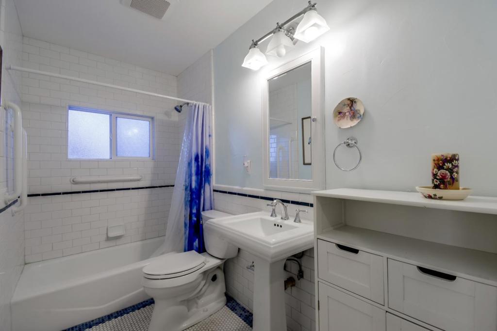 433 Daniel Way Property Photo 24