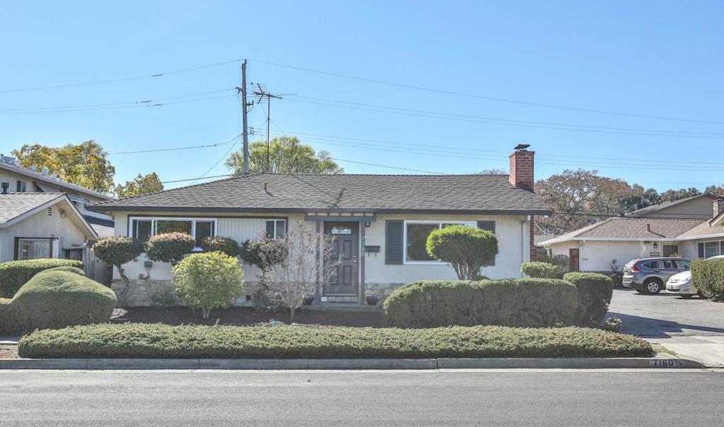 7162 Galli Court Property Photo 1