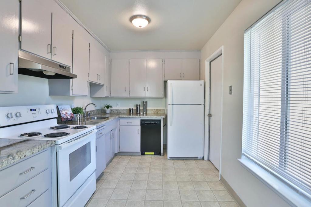 7162 Galli Court Property Photo 8