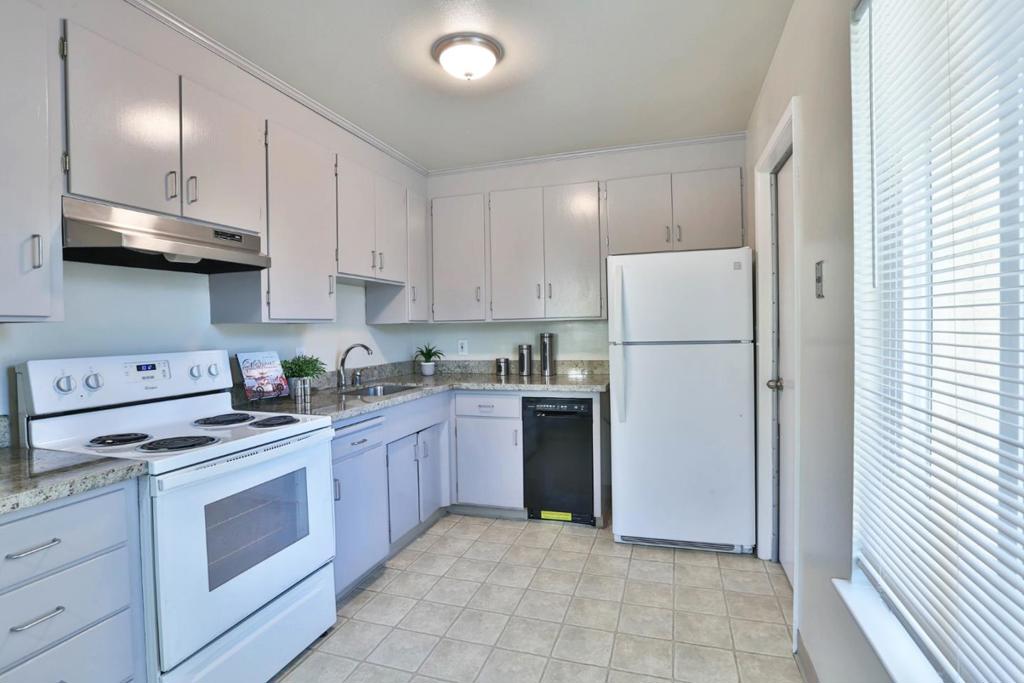 7162 Galli Court Property Photo 9
