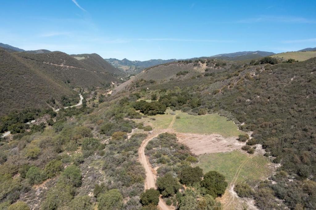 43515 Carmel Valley Road Property Photo 37