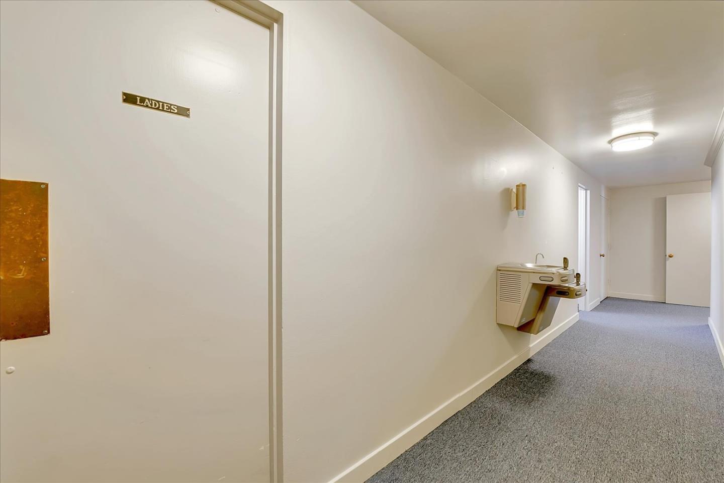 2060 Cottle Avenue Property Photo 19