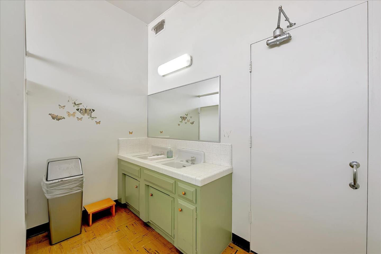 2060 Cottle Avenue Property Photo 20