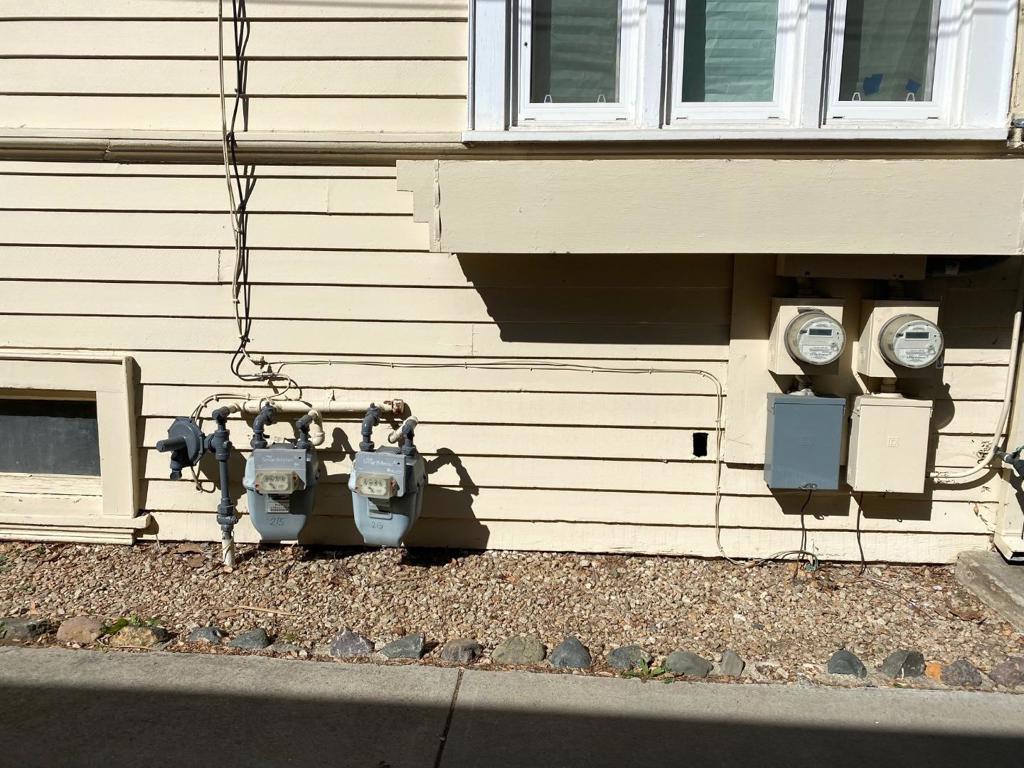 ML81881939 Property Photo 2