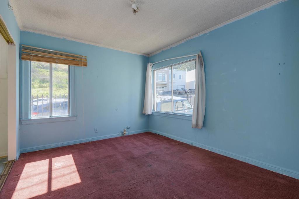 598 Crocker Avenue Property Photo 13