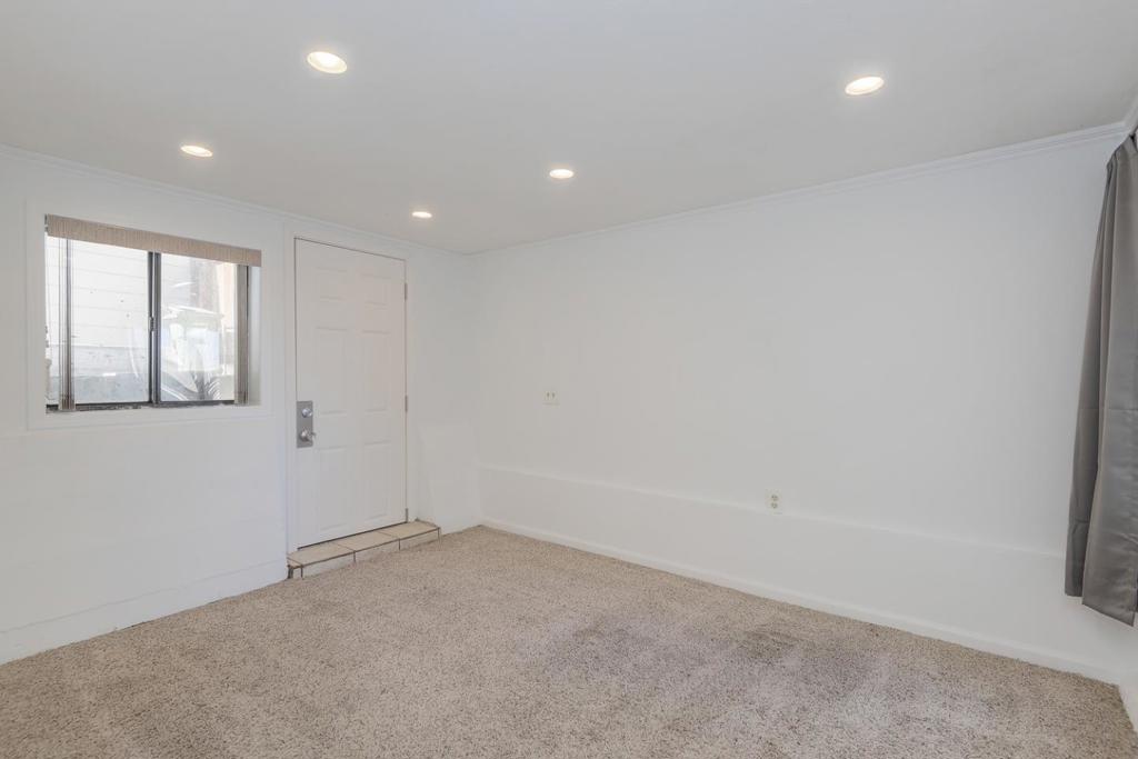 598 Crocker Avenue Property Photo 26