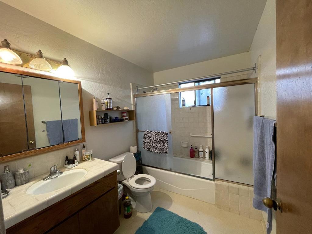 1069 7th Avenue Property Photo 35