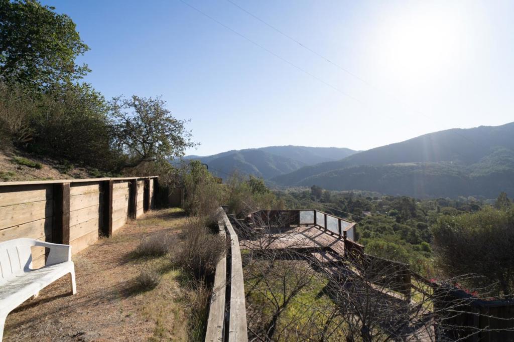 451 Laureles Grade Road Property Photo 6