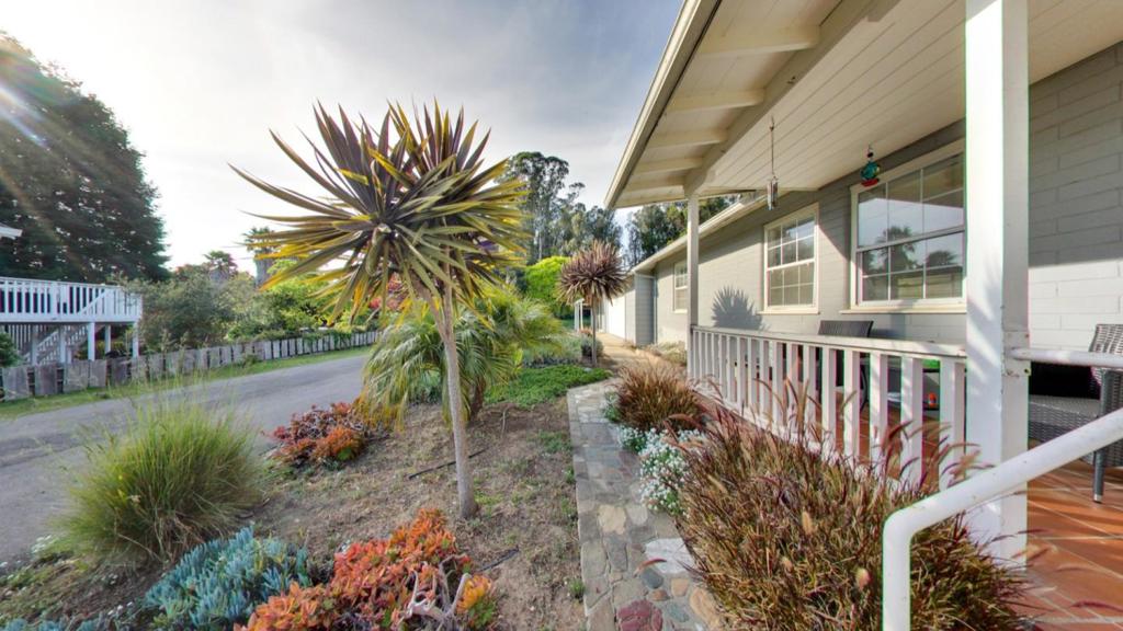 136 Alta Drive Property Photo 3