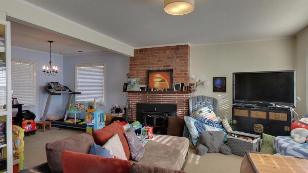 136 Alta Drive Property Photo 5