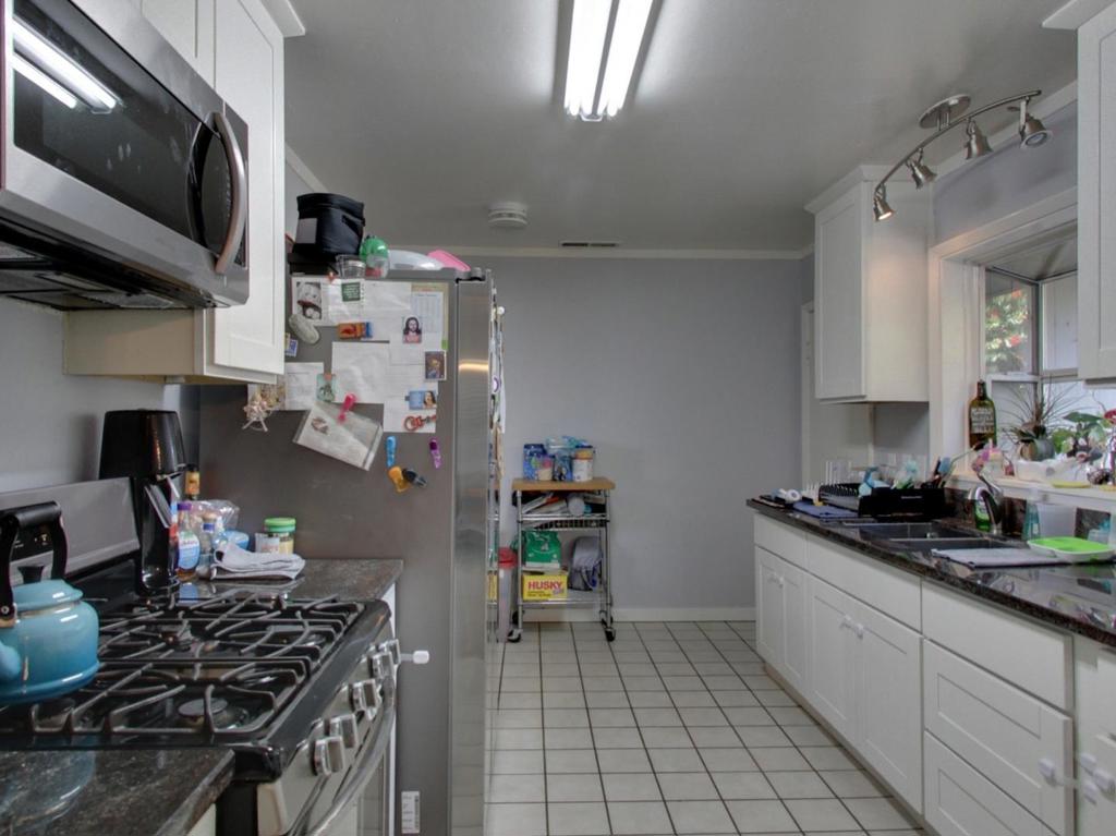 136 Alta Drive Property Photo 8
