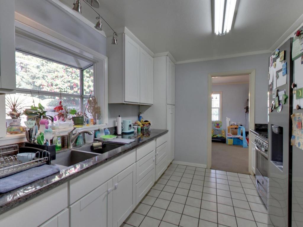 136 Alta Drive Property Photo 10