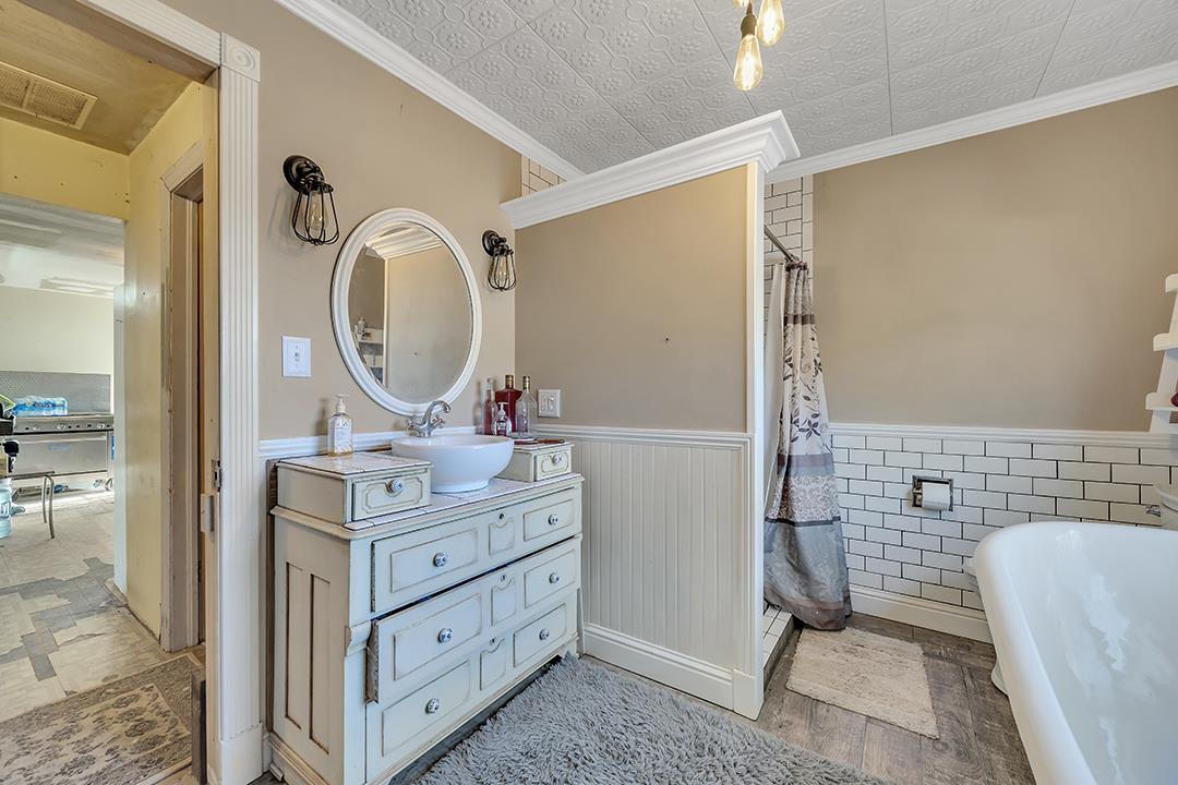 ML81884290 Property Photo 13