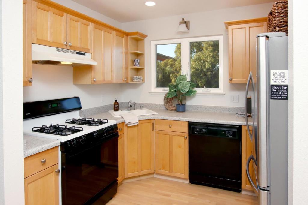 1031 Cayuga Street Property Photo 46