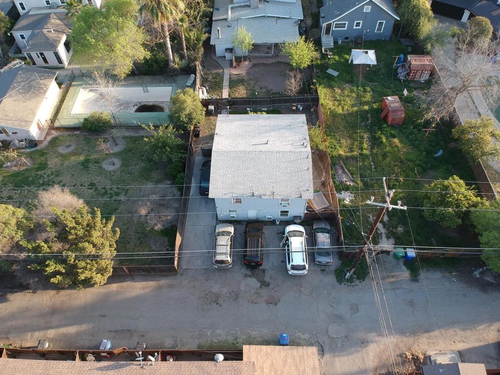 1408 Whitley Avenue Property Photo 3