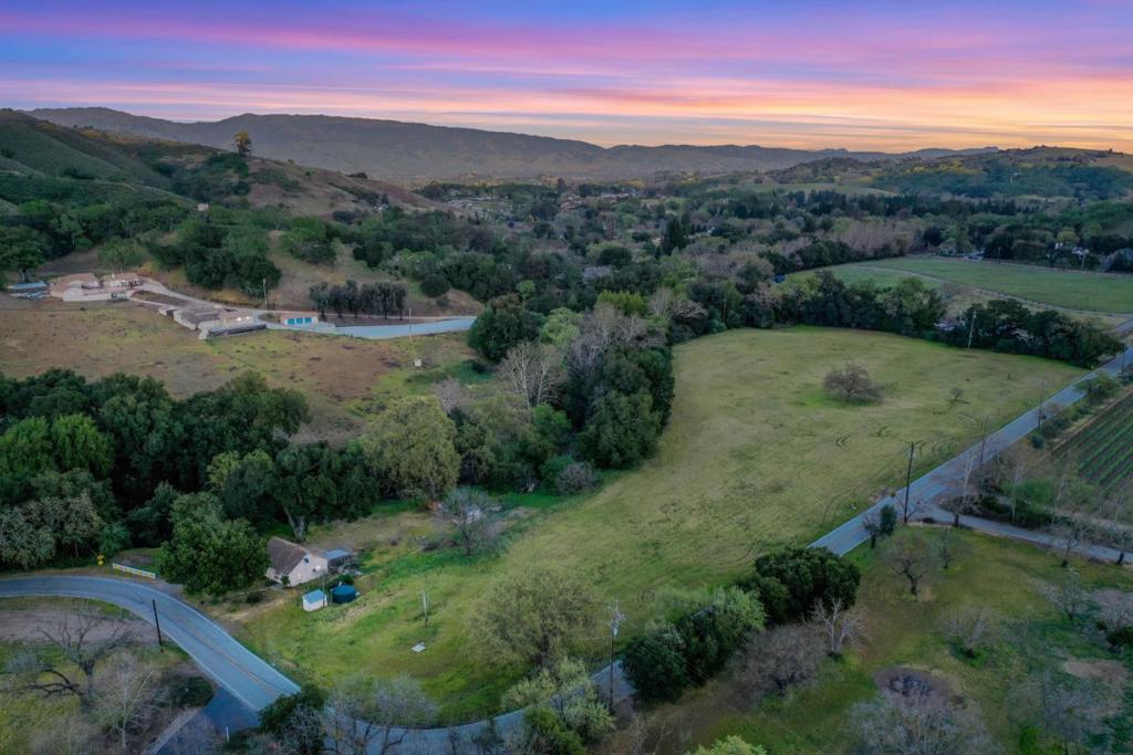 15230 Oak Glen Avenue Property Photo 8