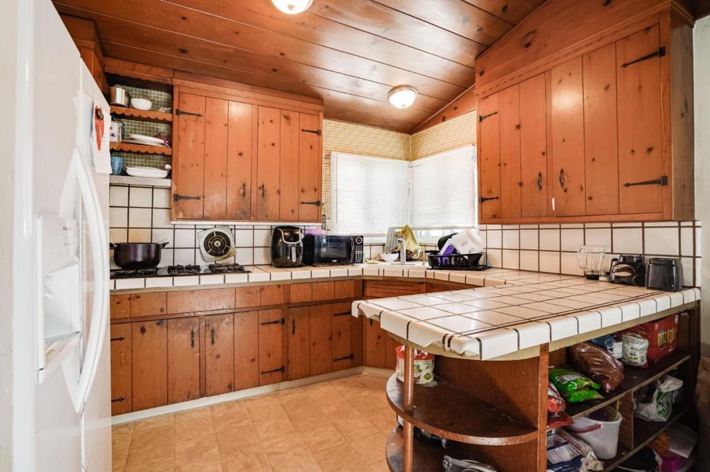163 Willow Street Property Photo 10