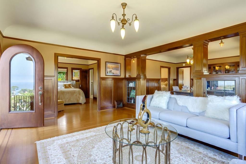 289 Lighthouse Avenue Property Photo 4