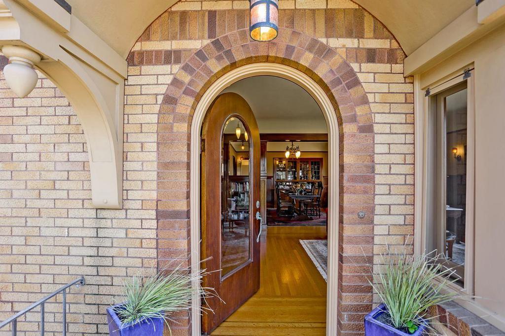 289 Lighthouse Avenue Property Photo 8
