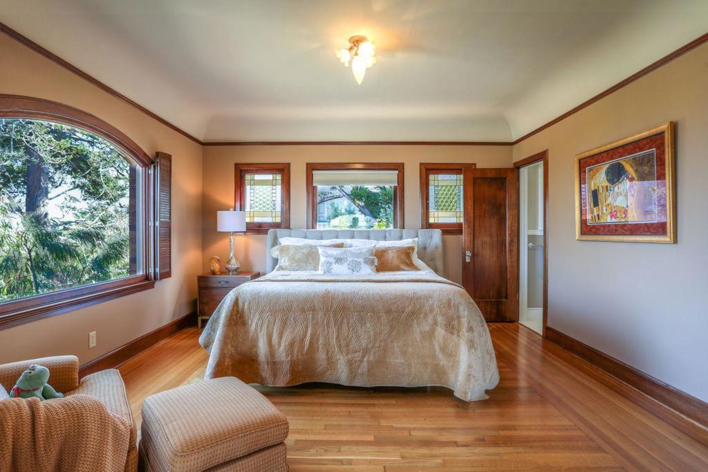 289 Lighthouse Avenue Property Photo 16