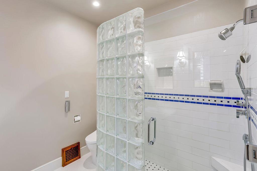 289 Lighthouse Avenue Property Photo 21