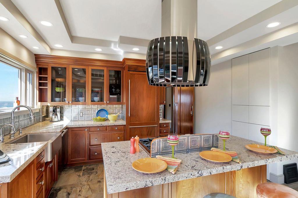 289 Lighthouse Avenue Property Photo 26